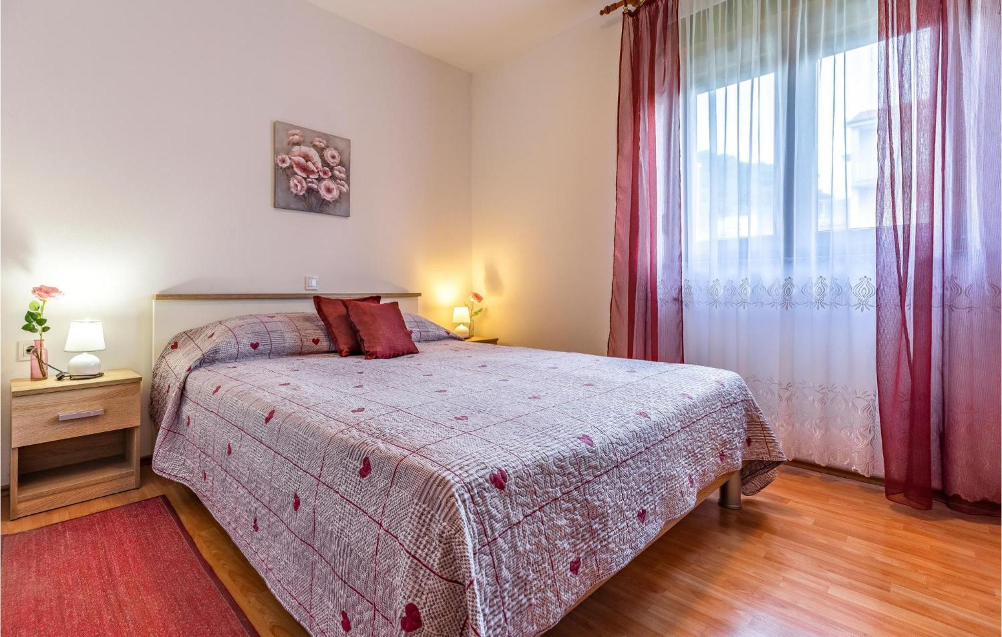 Awesome Apartment In Pula With Wifi Εξωτερικό φωτογραφία